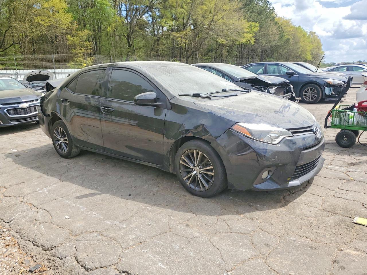 2016 TOYOTA COROLLA
