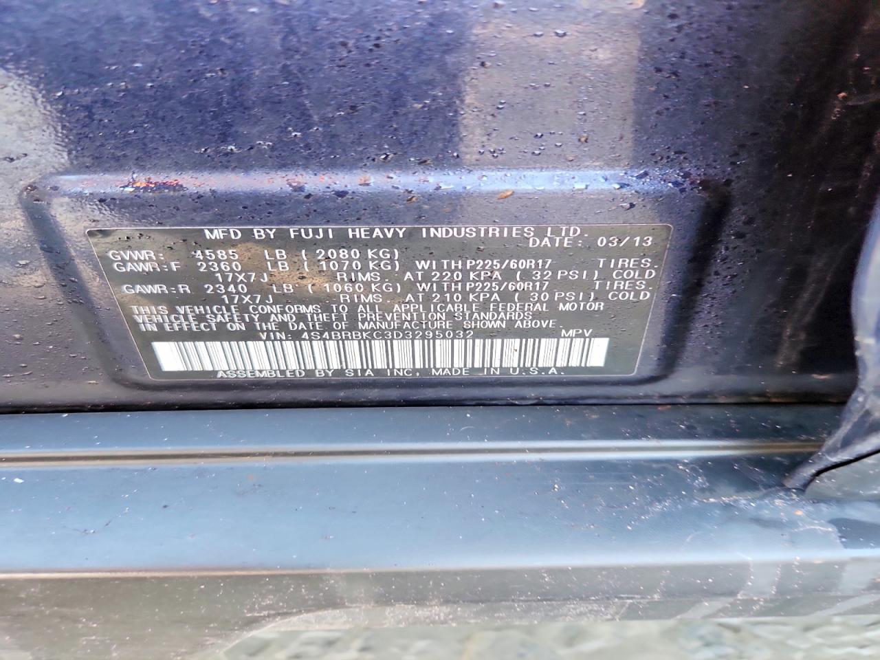 2013 SUBARU Outback