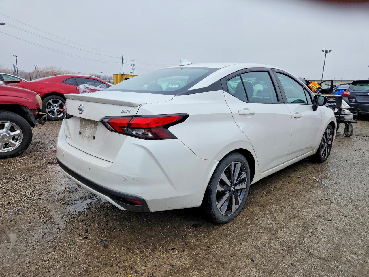 2020 NISSAN VERSA