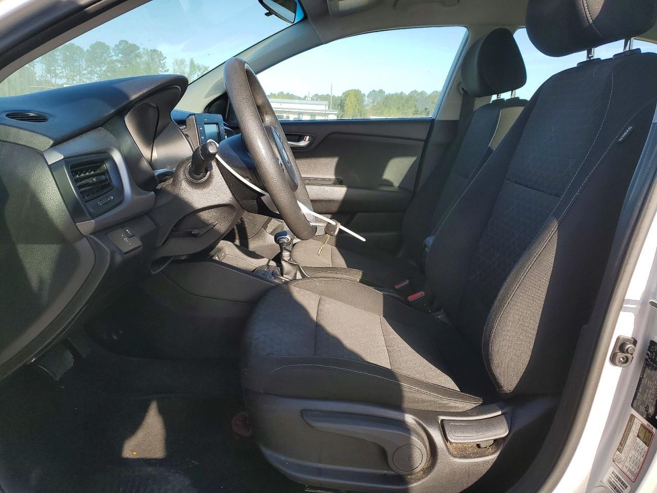 2018 KIA RIO