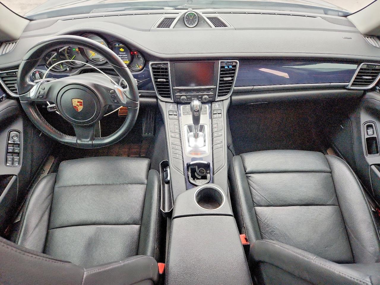 2015 PORSCHE Panamera