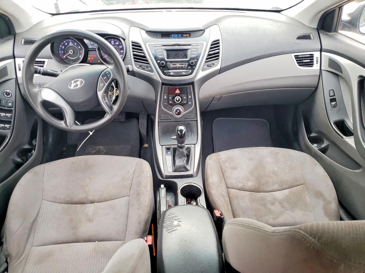 2016 HYUNDAI ELANTRA