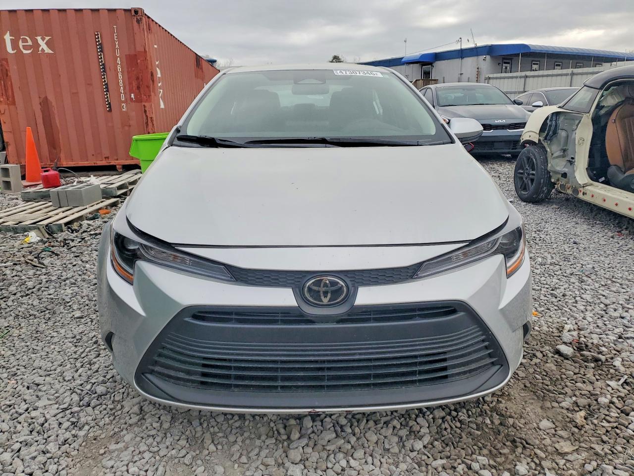 2025 TOYOTA COROLLA