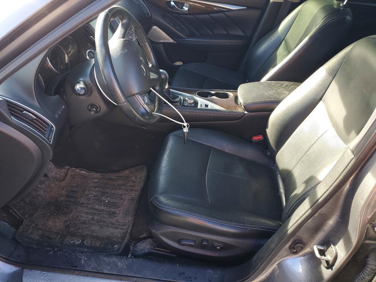 2017 INFINITI Q50