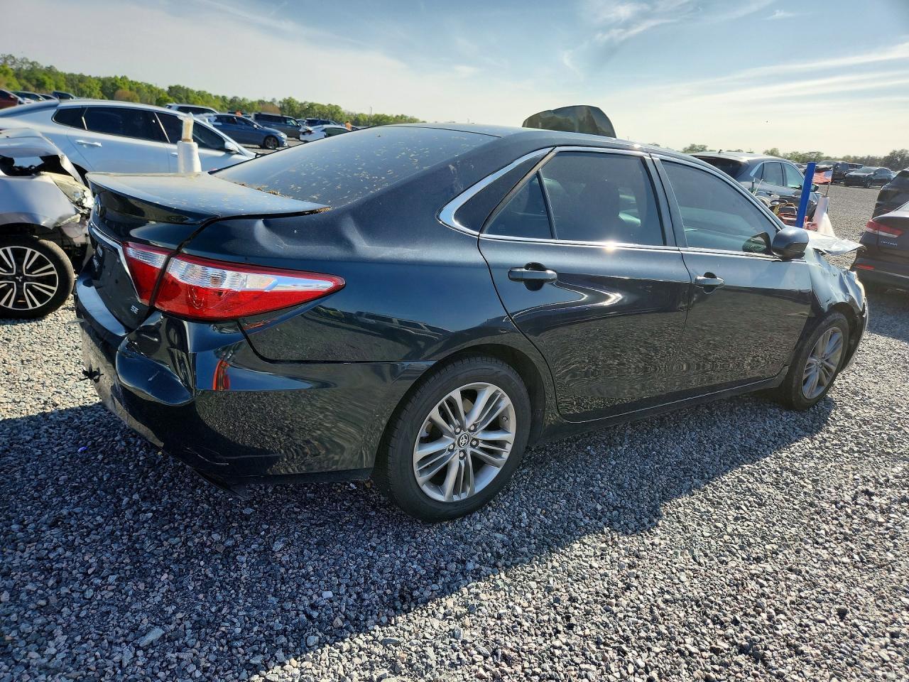 2017 TOYOTA CAMRY