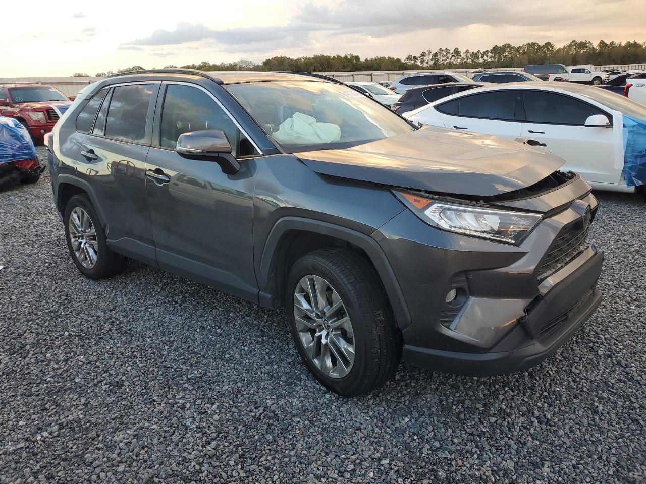 2020 TOYOTA RAV4