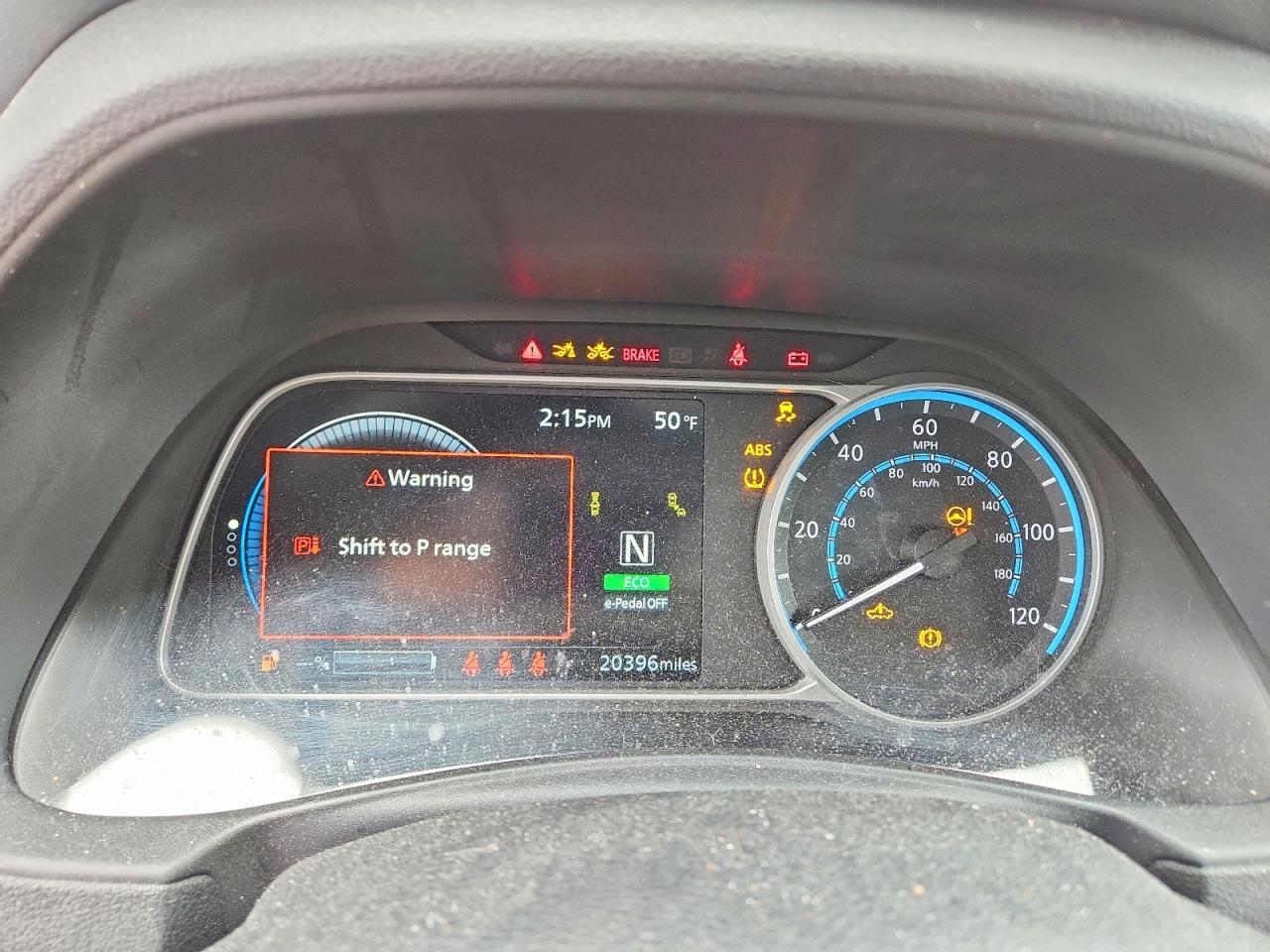 2023 NISSAN LEAF