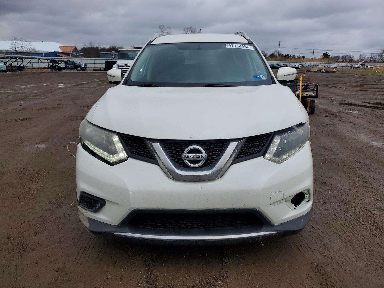 2015 NISSAN ROGUE