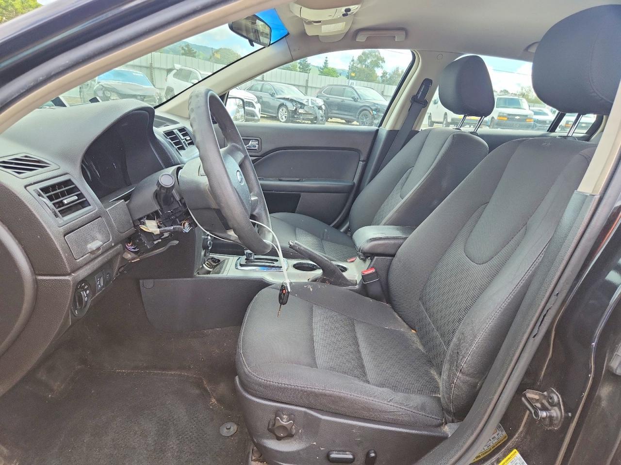 2011 FORD FUSION