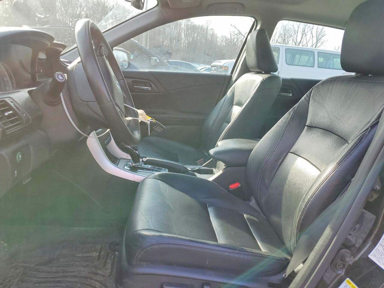 2015 HONDA ACCORD