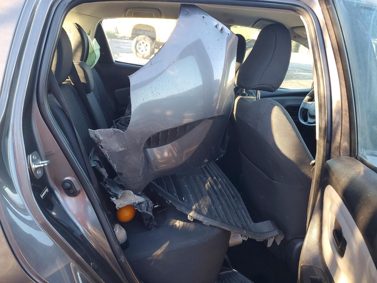2015 TOYOTA YARIS