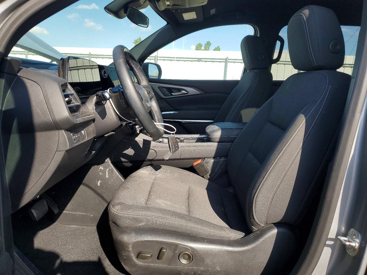 2025 CHEVROLET TRAVERSE