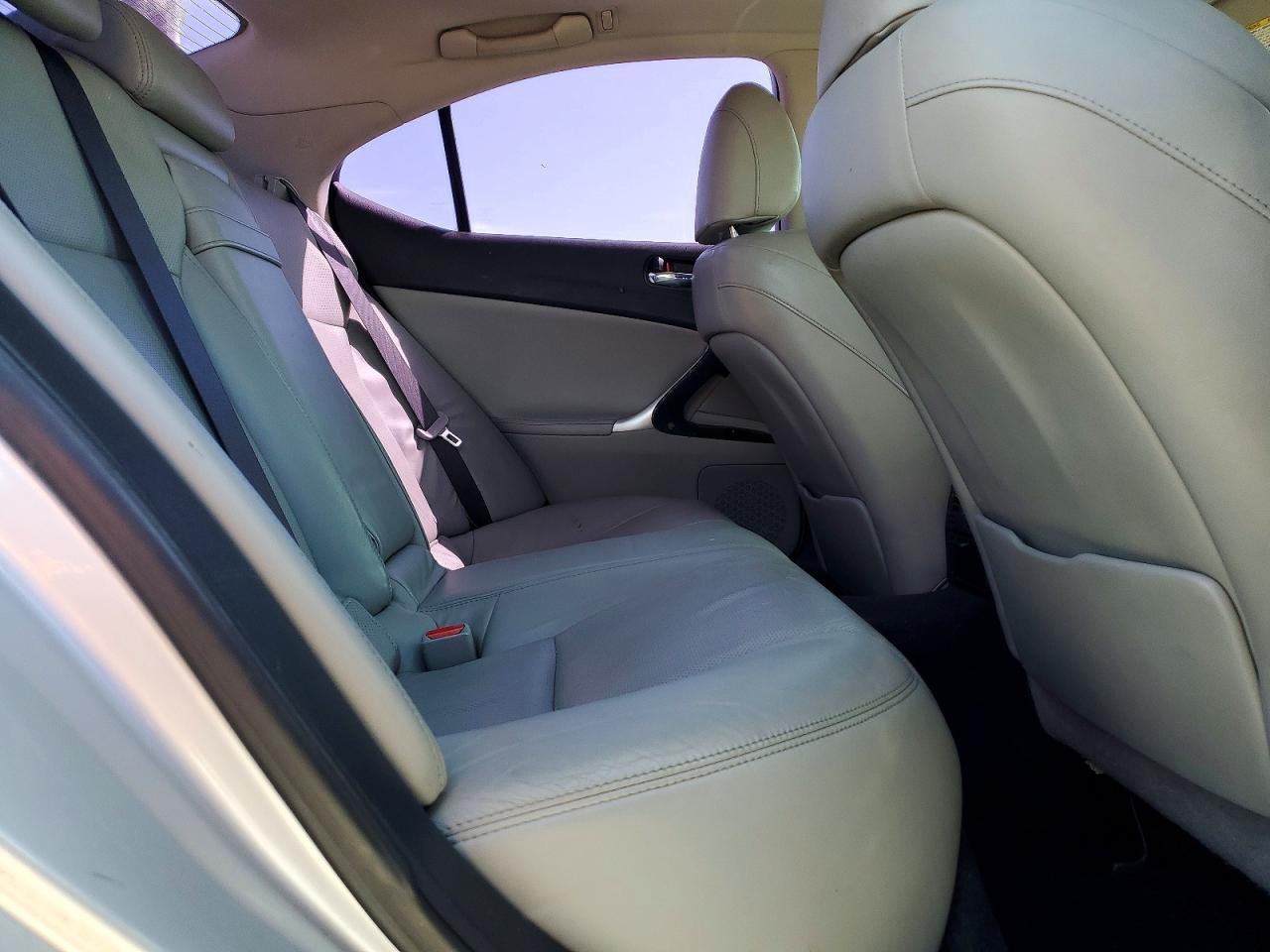 2006 LEXUS IS 250