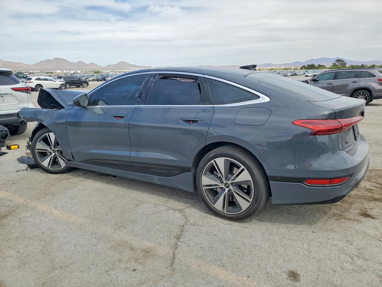 2025 AUDI A6