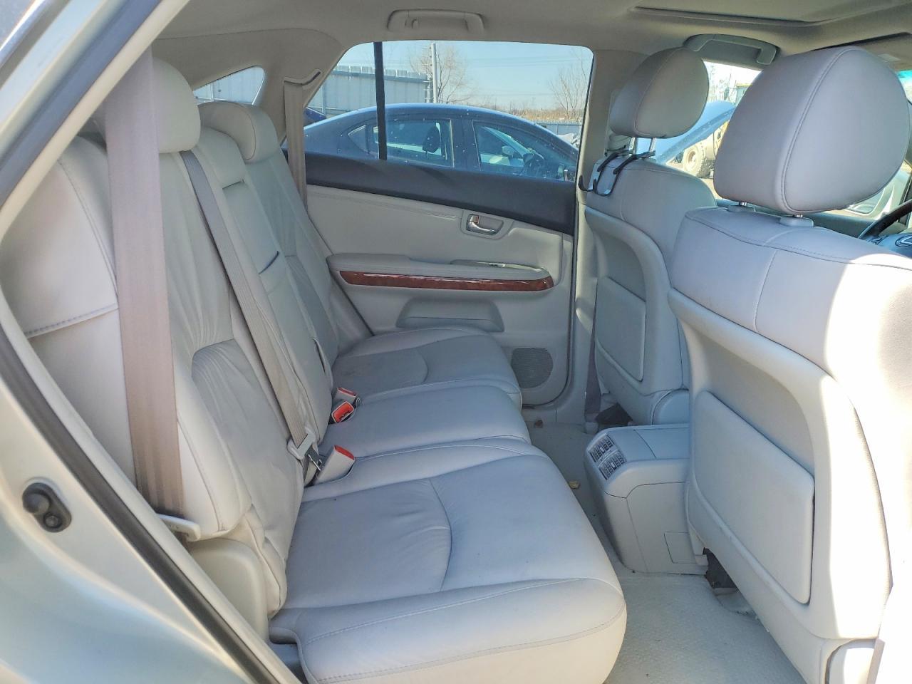 2005 LEXUS Rx 330