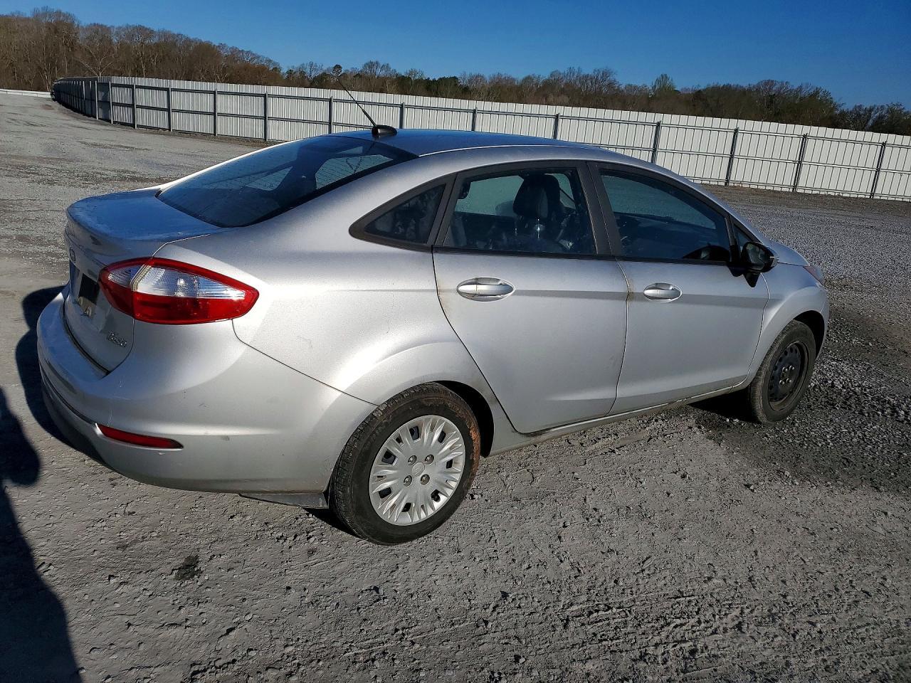 2018 FORD Fiesta