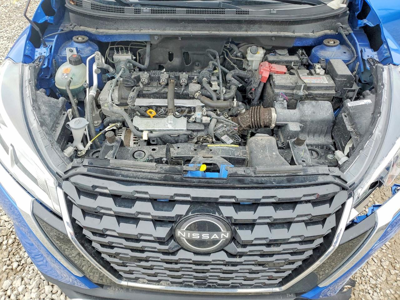 2024 NISSAN KICKS