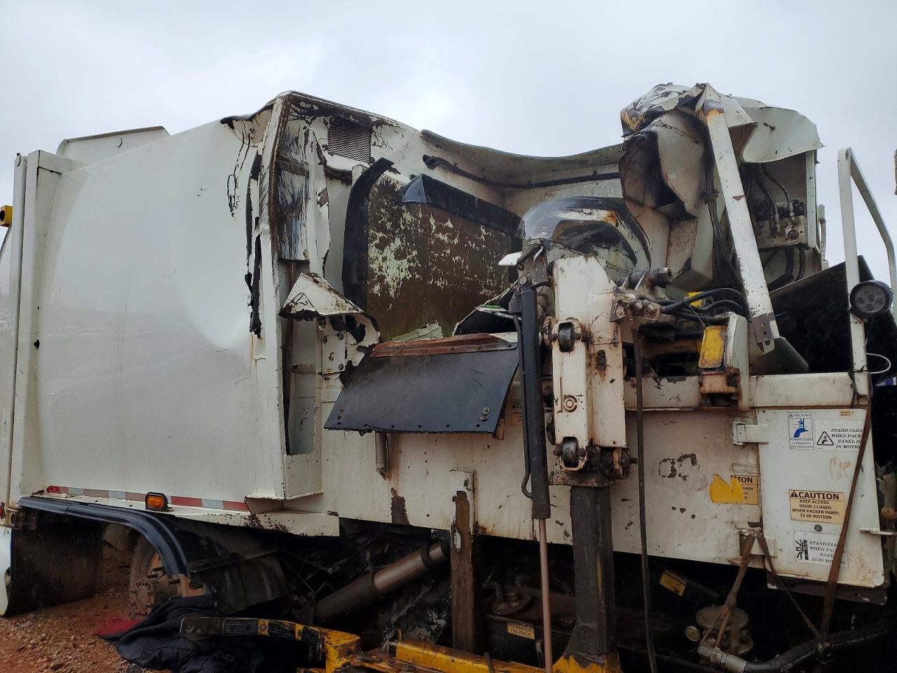 2019 KENWORTH T370