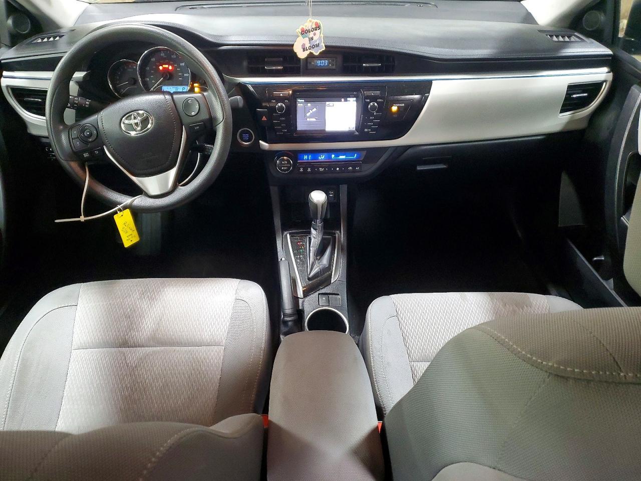 2015 TOYOTA COROLLA
