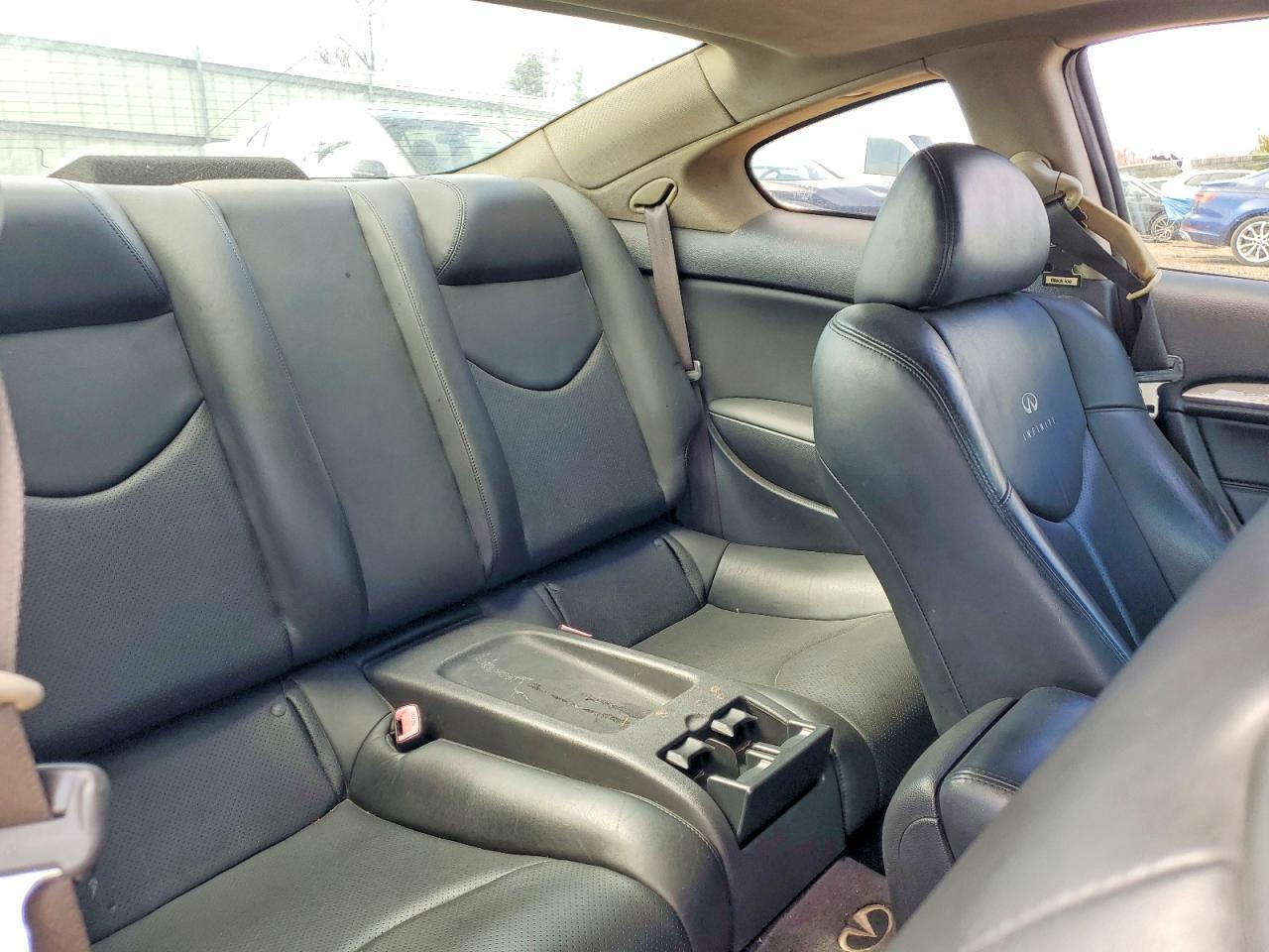 2010 Infi G37