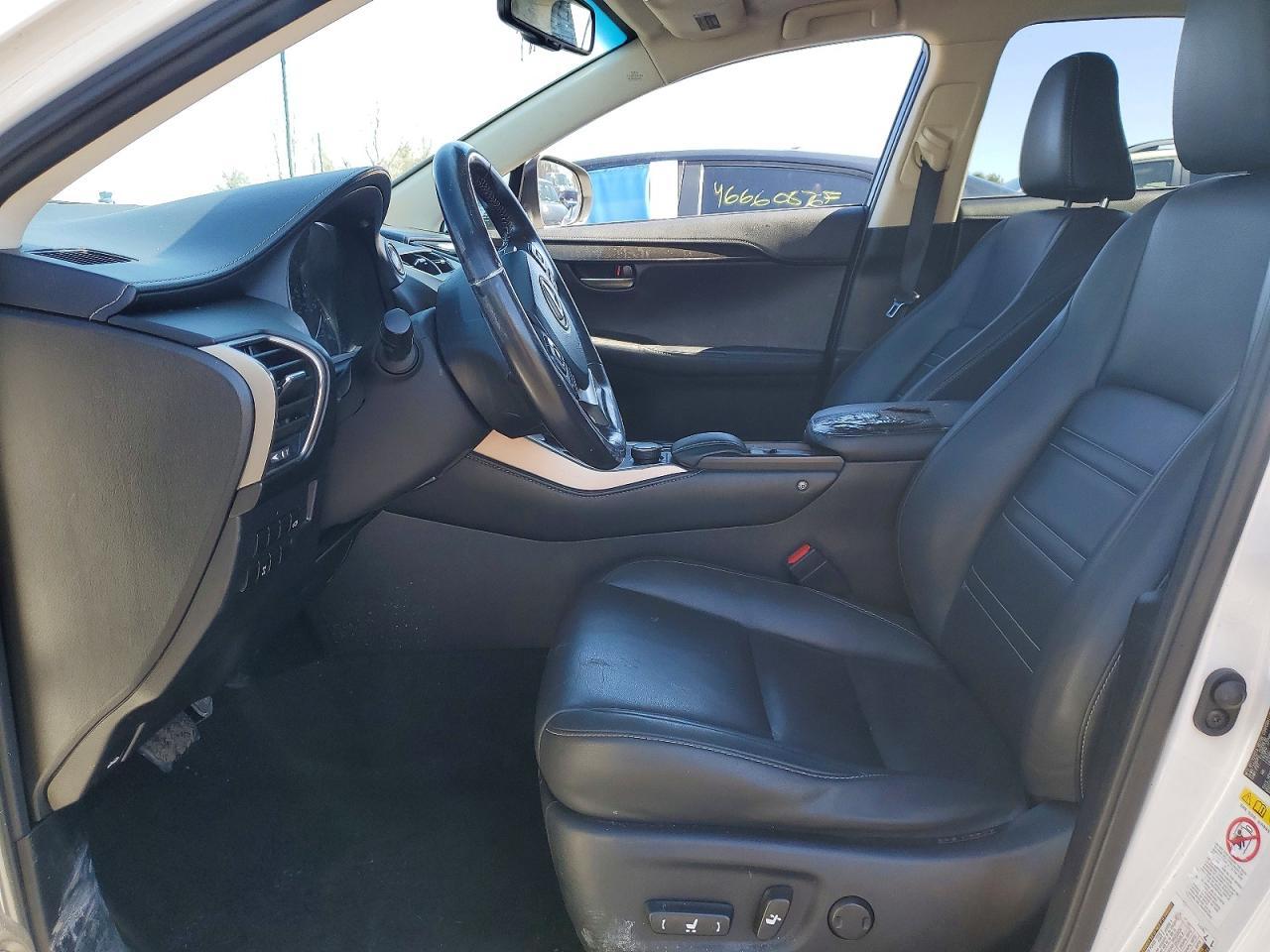 2016 LEXUS NX 200T