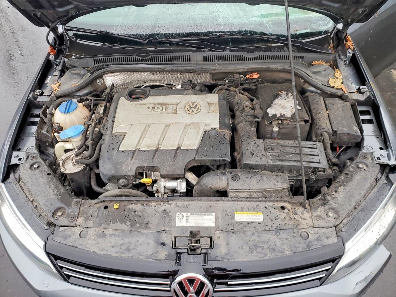 2014 VOLKSWAGEN JETTA