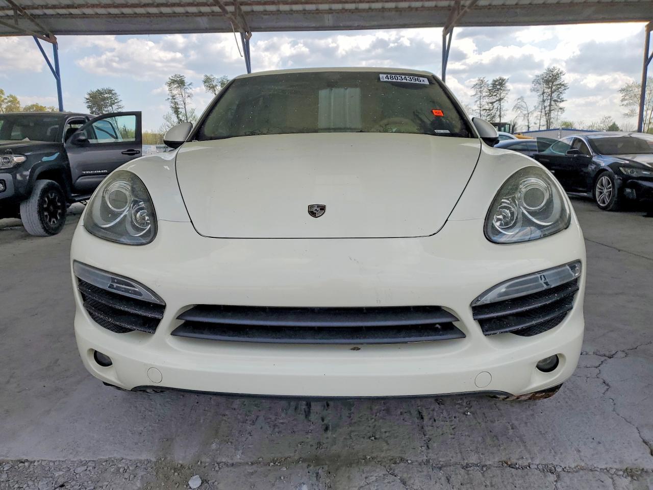 2011 PORSCHE CAYENNE