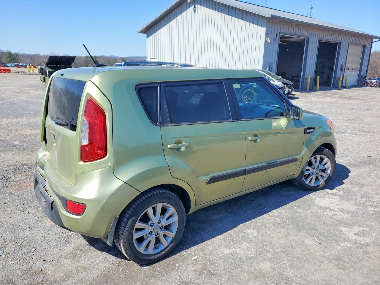 2013 KIA SOUL