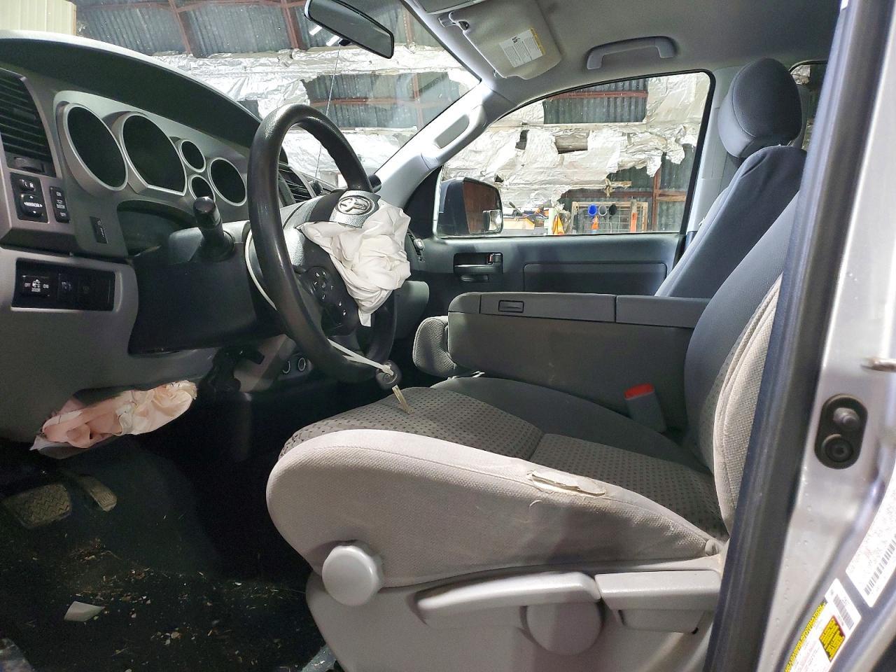 2012 TOYOTA TUNDRA