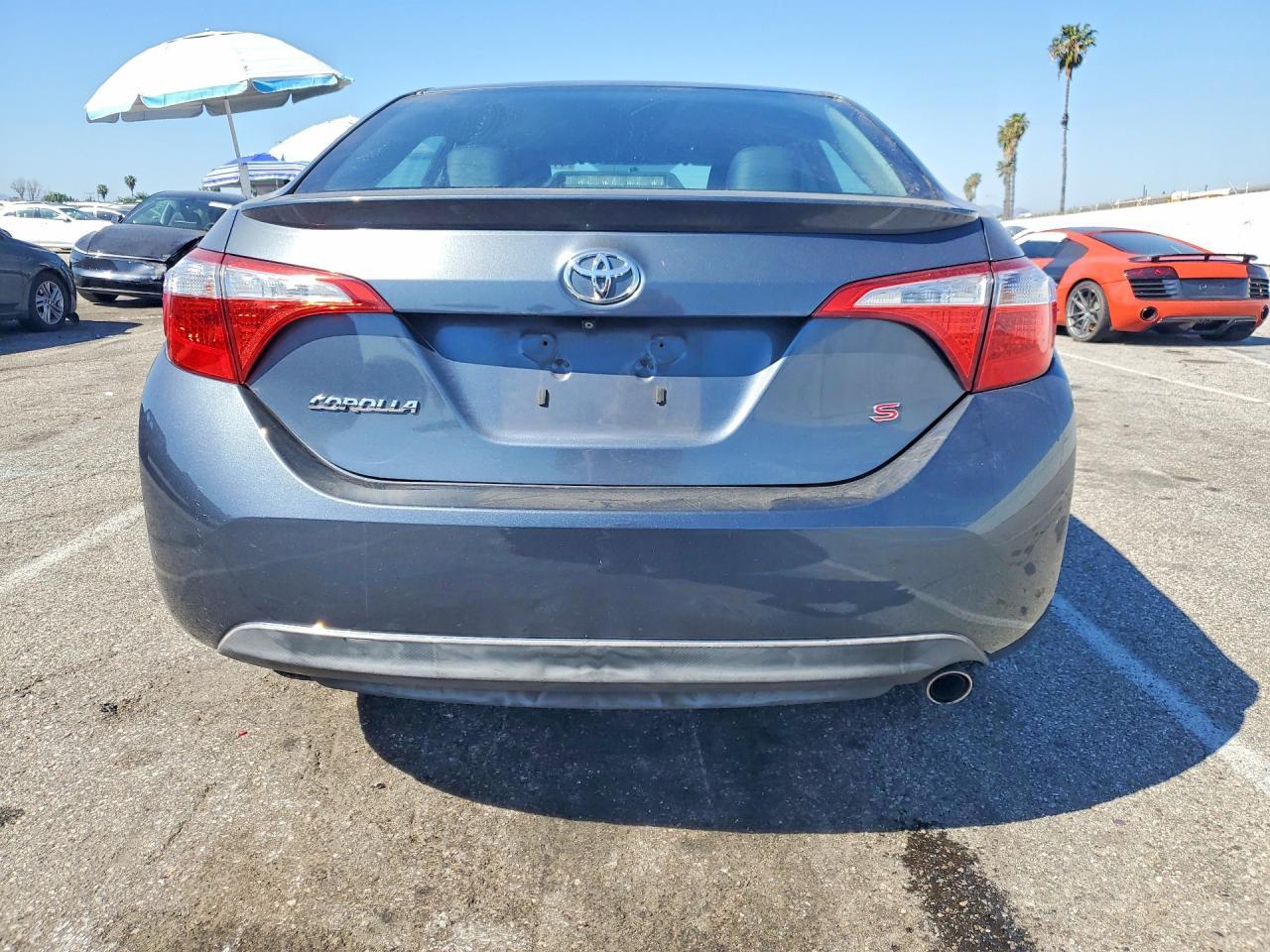 2016 TOYOTA COROLLA