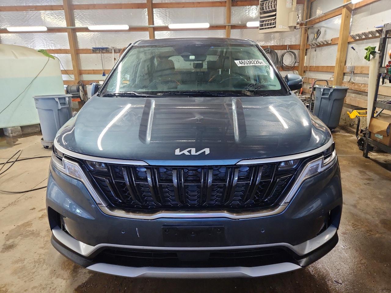 2024 KIA Carnival