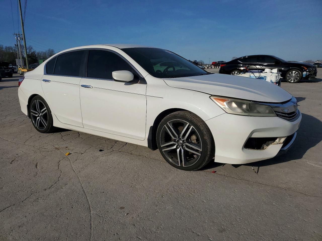 2016 HONDA ACCORD