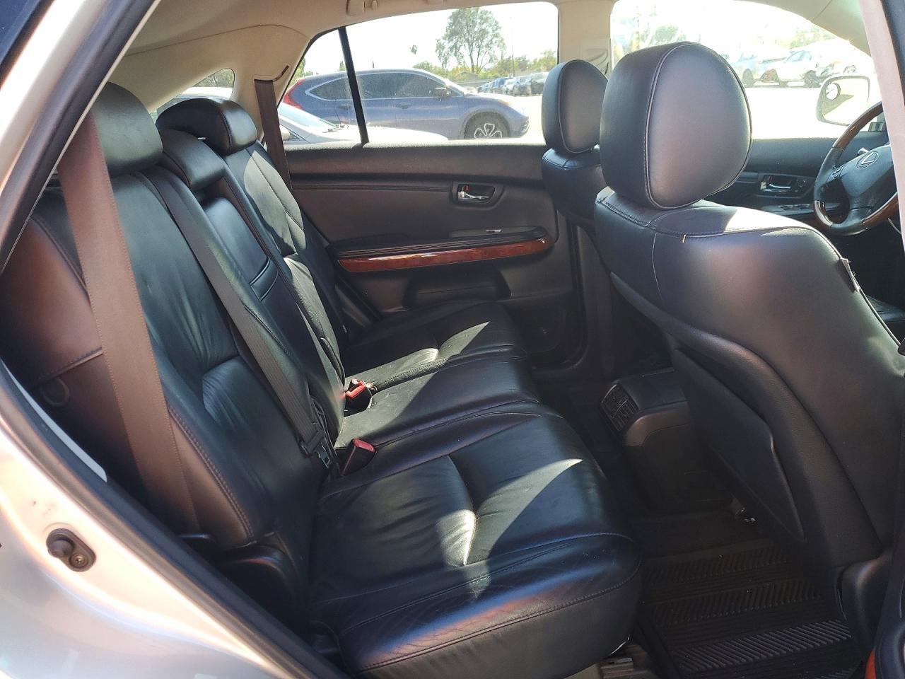 2004 LEXUS Rx 330