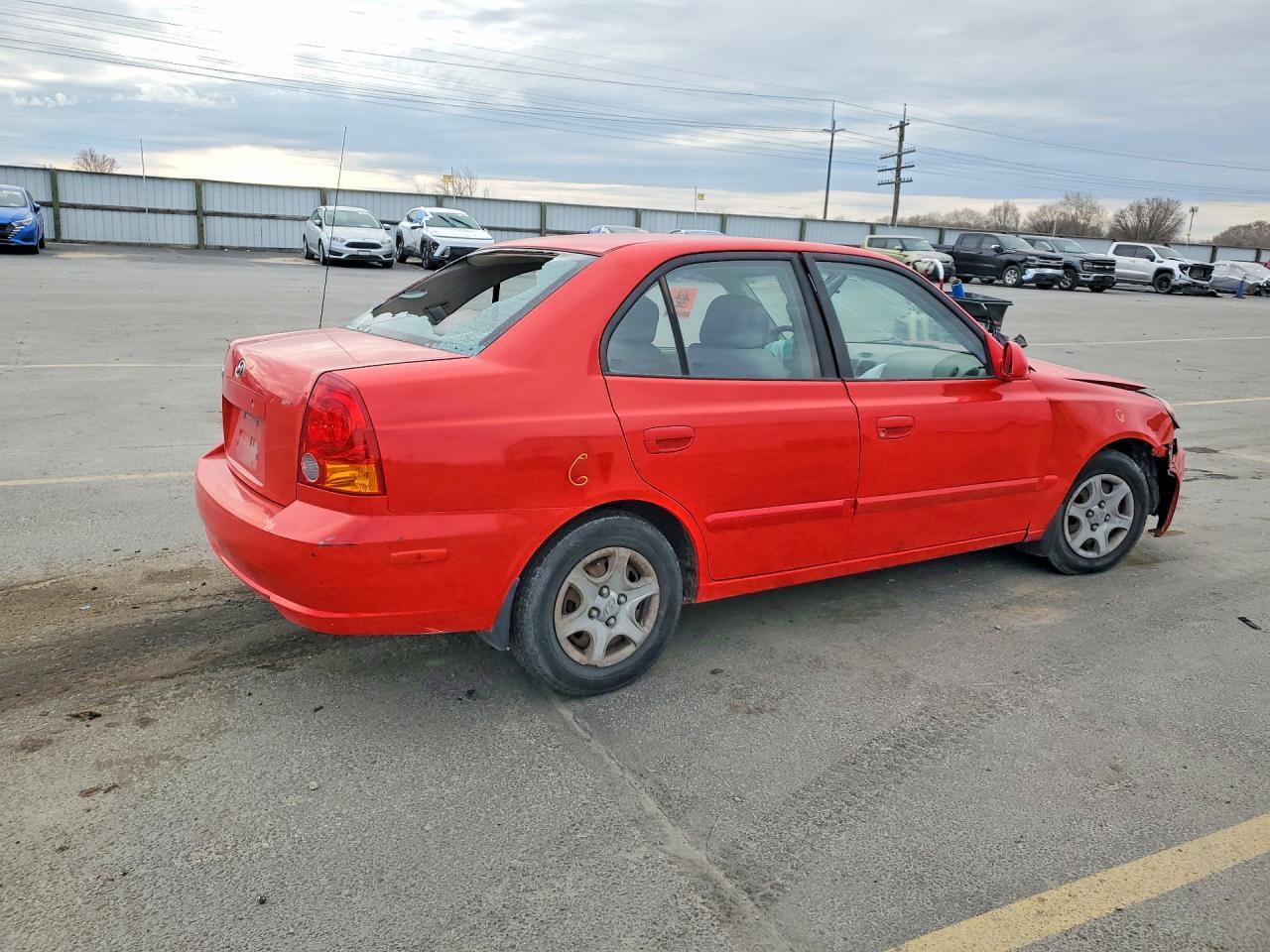 2003 HYUNDAI ACCENT
