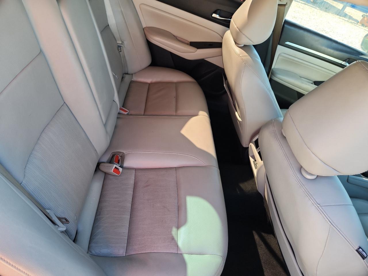 2019 NISSAN ALTIMA