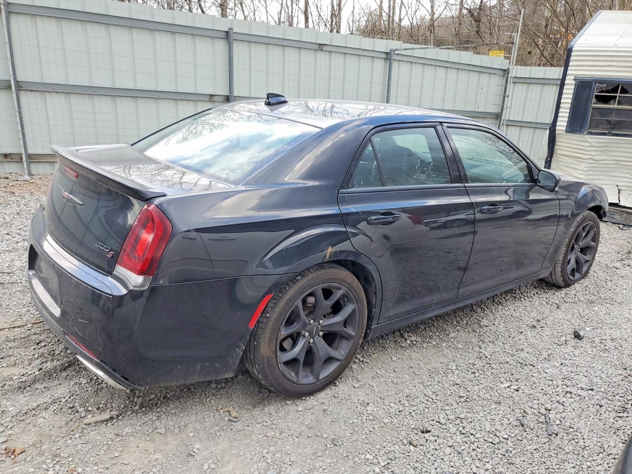 2021 CHRYSLER 300