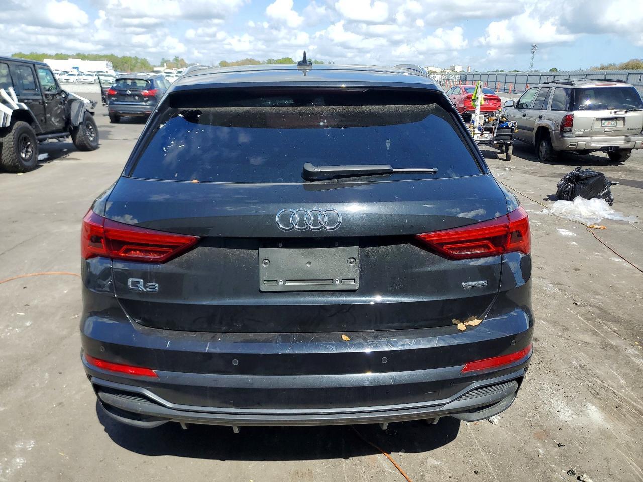 2021 AUDI Q3
