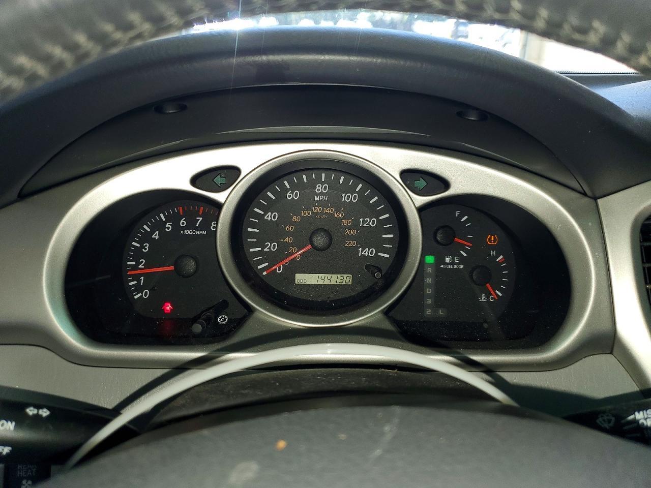 2005 TOYOTA HIGHLANDER