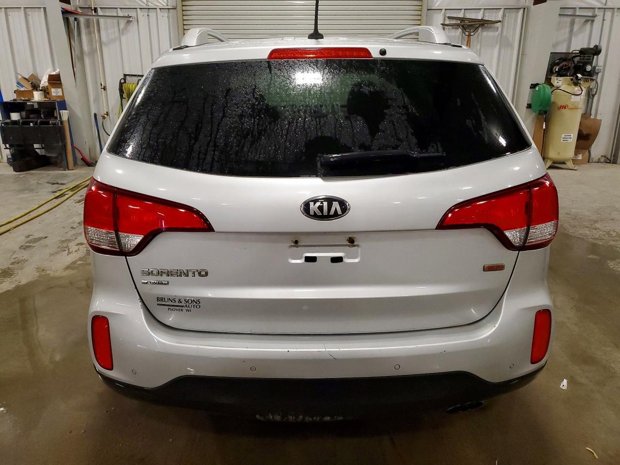 2015 KIA SORENTO