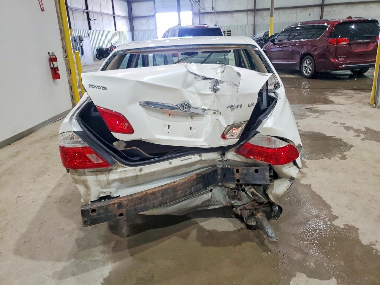 2003 TOYOTA Avalon