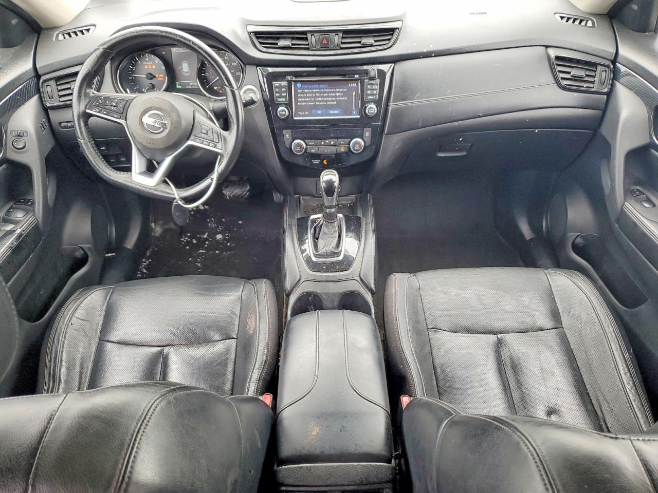 2017 NISSAN ROGUE