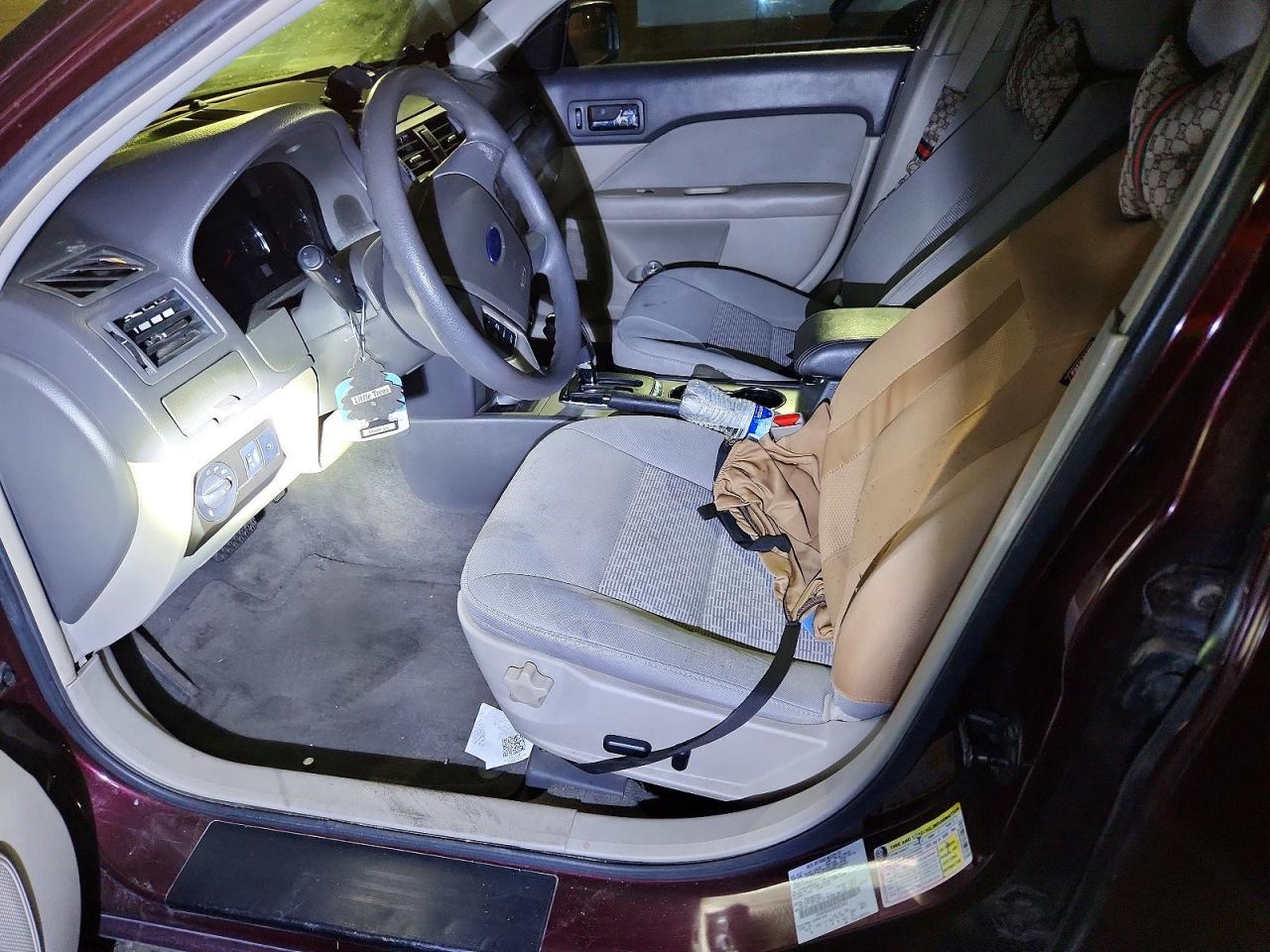 2011 FORD FUSION