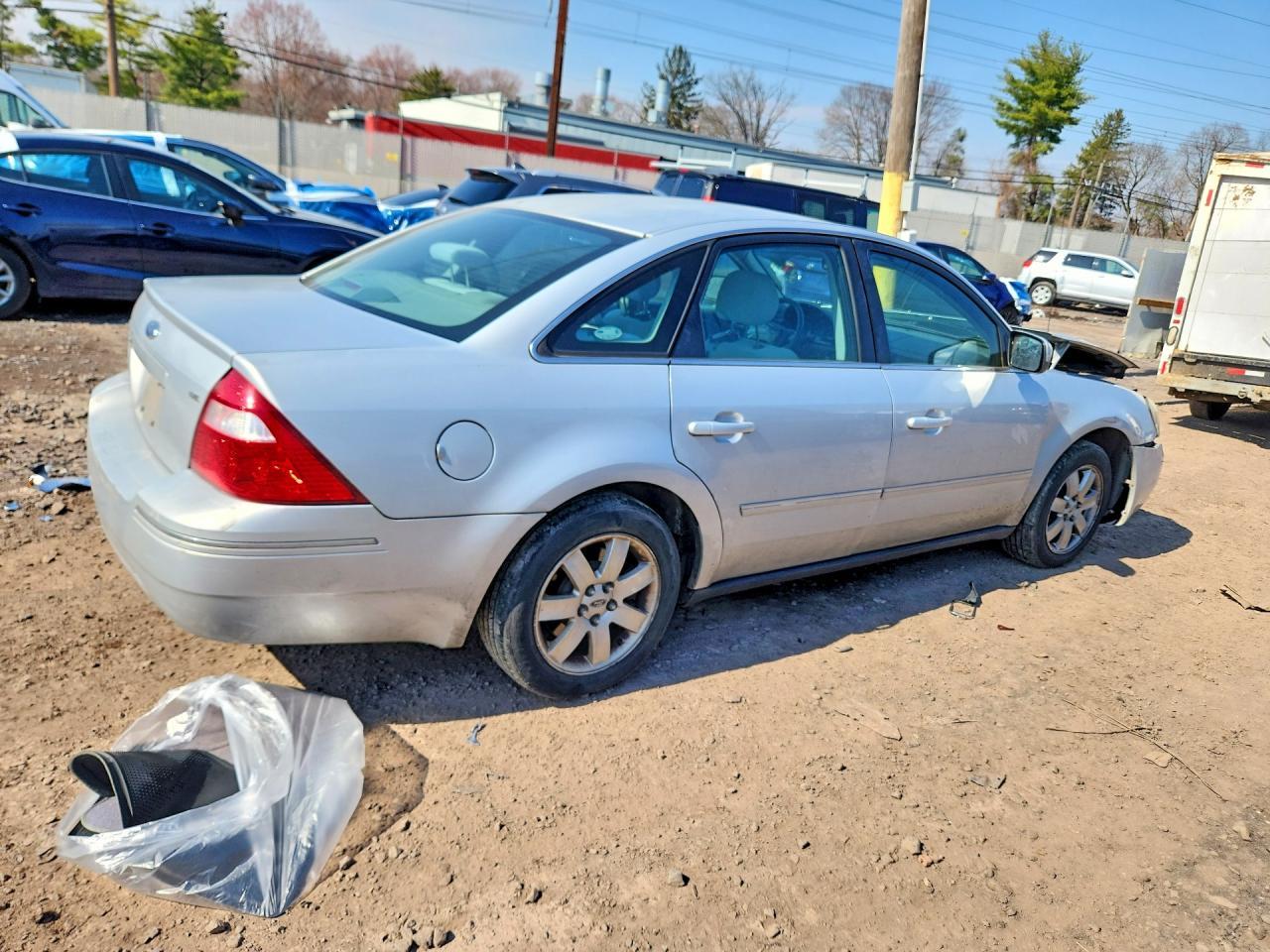 2005 FORD Five Hundred