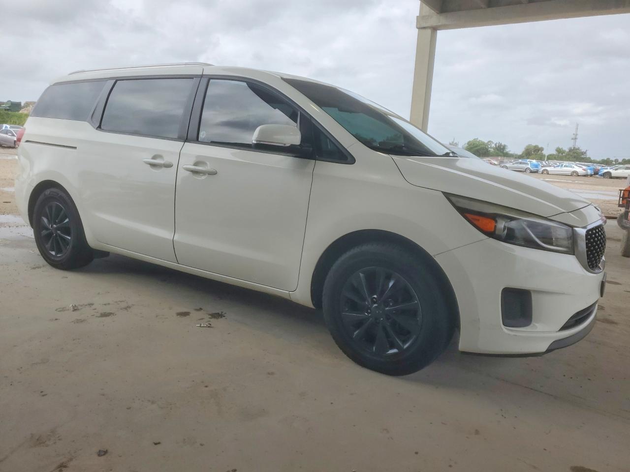 2016 KIA SEDONA
