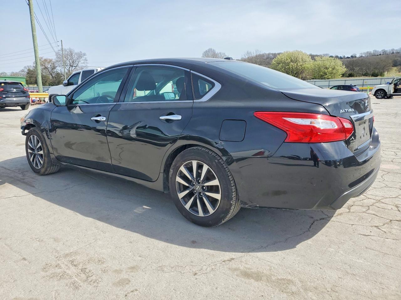 2017 NISSAN ALTIMA