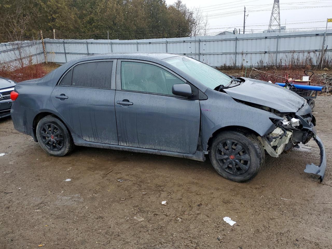 2012 TOYOTA COROLLA