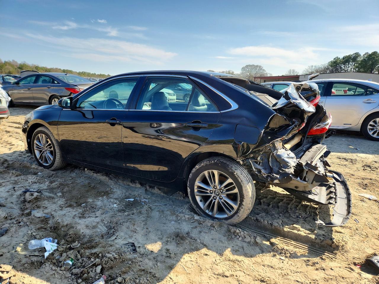 2017 TOYOTA CAMRY