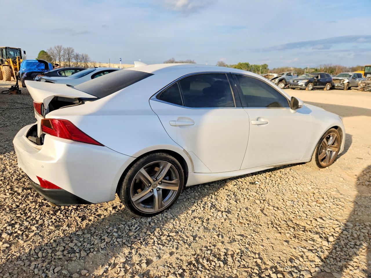 2017 LEXUS IS 200t