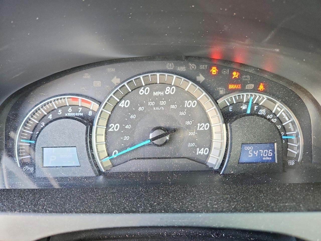 2014 TOYOTA CAMRY