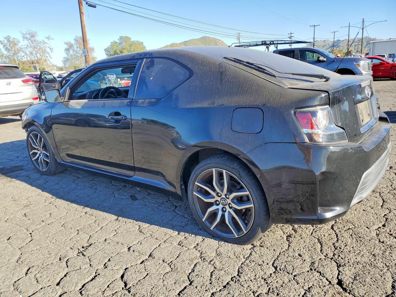 2016 SCION TC